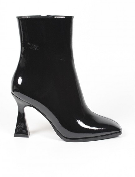 Lak İnce Topuklu Bot